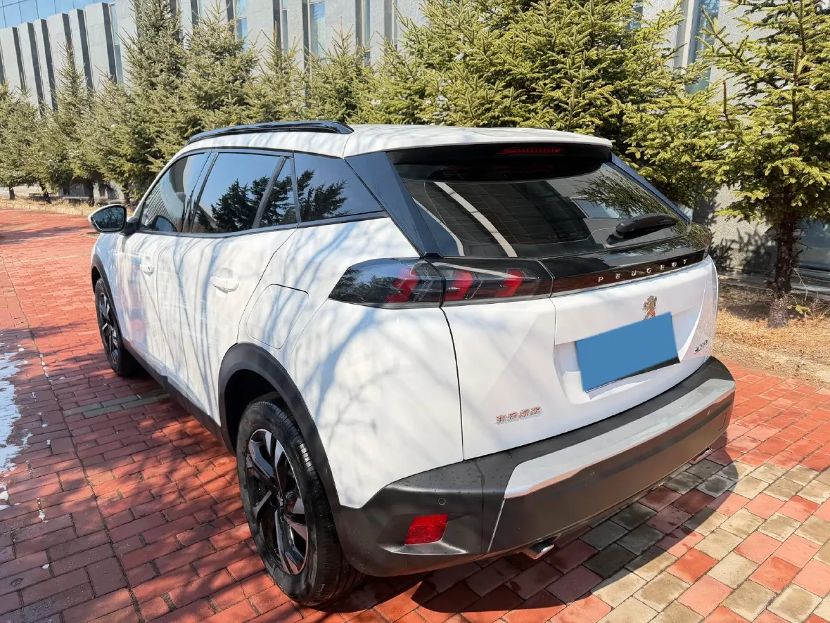 2022 Peugeot 2008 1.2T 136HP L3 6DCT,autocango,china used car exporter,china ev exporter,chinese used car exporter,chinese used ev exporter