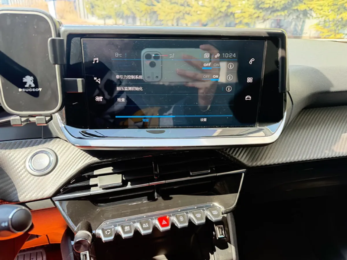 2022 Peugeot 2008 1.2T 136HP L3 6DCT,autocango,china used car exporter,china ev exporter,chinese used car exporter,chinese used ev exporter