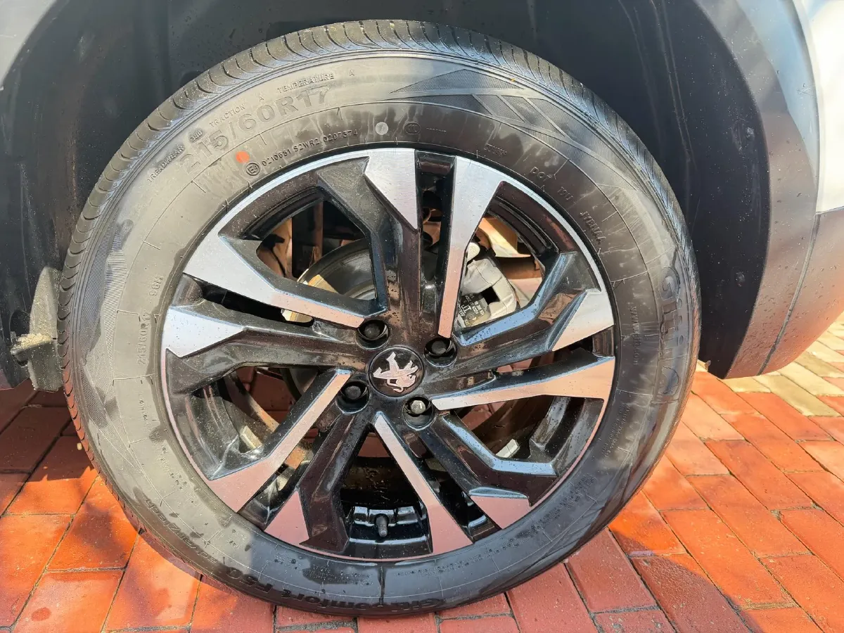 2022 Peugeot 2008 1.2T 136HP L3 6DCT,autocango,china used car exporter,china ev exporter,chinese used car exporter,chinese used ev exporter