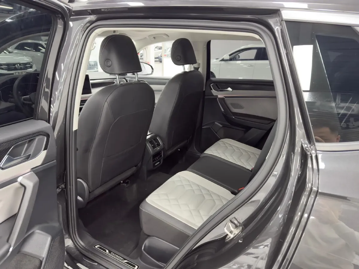 2023 Volkswagen Tayron 1.4T 150HP L4 7DCT,autocango,china used car exporter,china ev exporter,chinese used car exporter,chinese used ev exporter