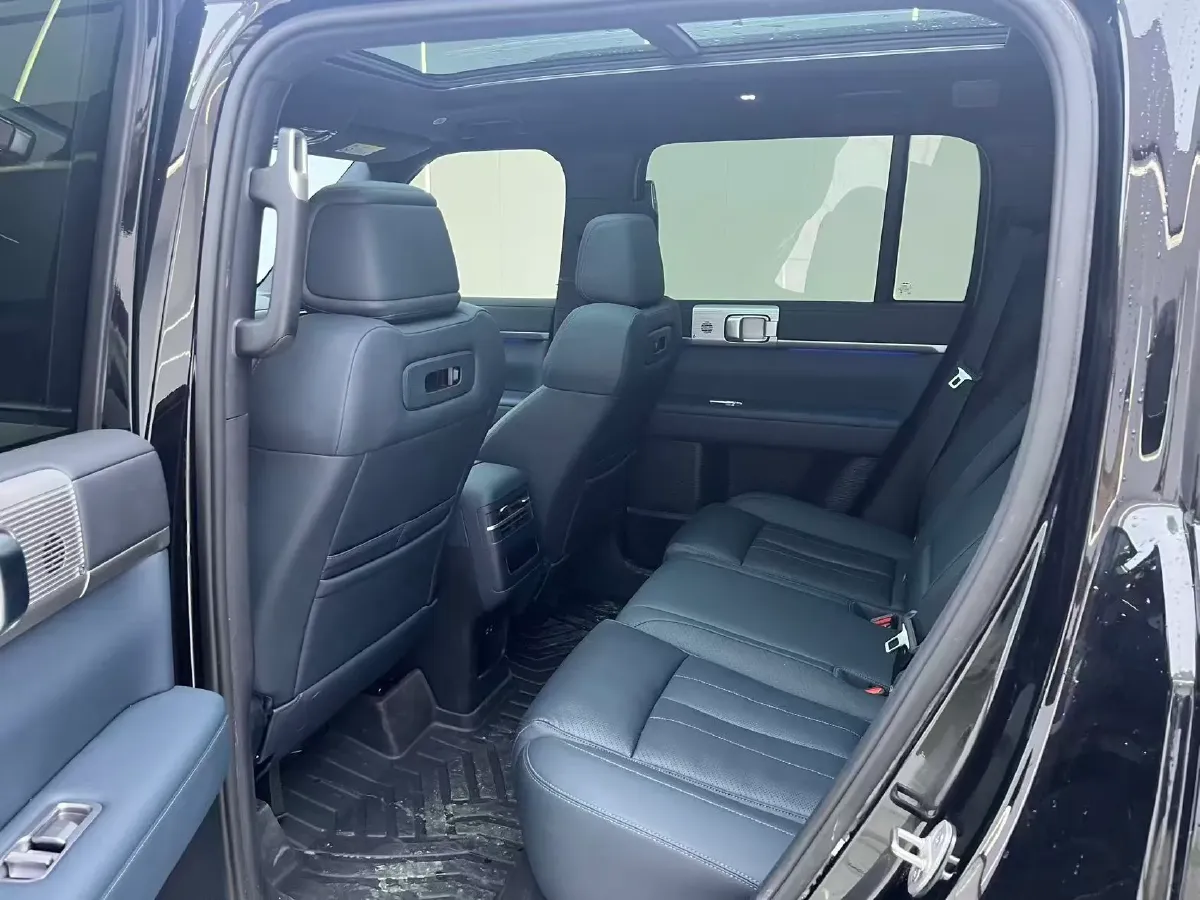 2025 FangChengBao Tai 7 1.5T 156HP L4 E-CVT PHEV,autocango,china used car exporter,china ev exporter,chinese used car exporter,chinese used ev exporter