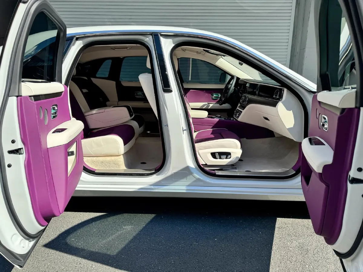 2021 Rolls-Royce Ghost 6.7T 571HP V12 8AT,autocango,china used car exporter,china ev exporter,chinese used car exporter,chinese used ev exporter