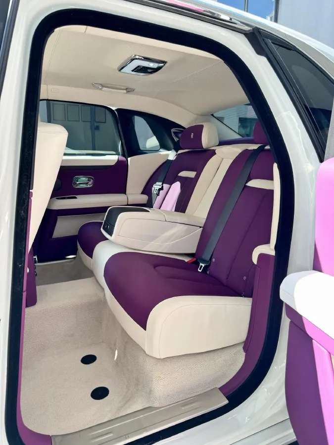 2021 Rolls-Royce Ghost 6.7T 571HP V12 8AT,autocango,china used car exporter,china ev exporter,chinese used car exporter,chinese used ev exporter