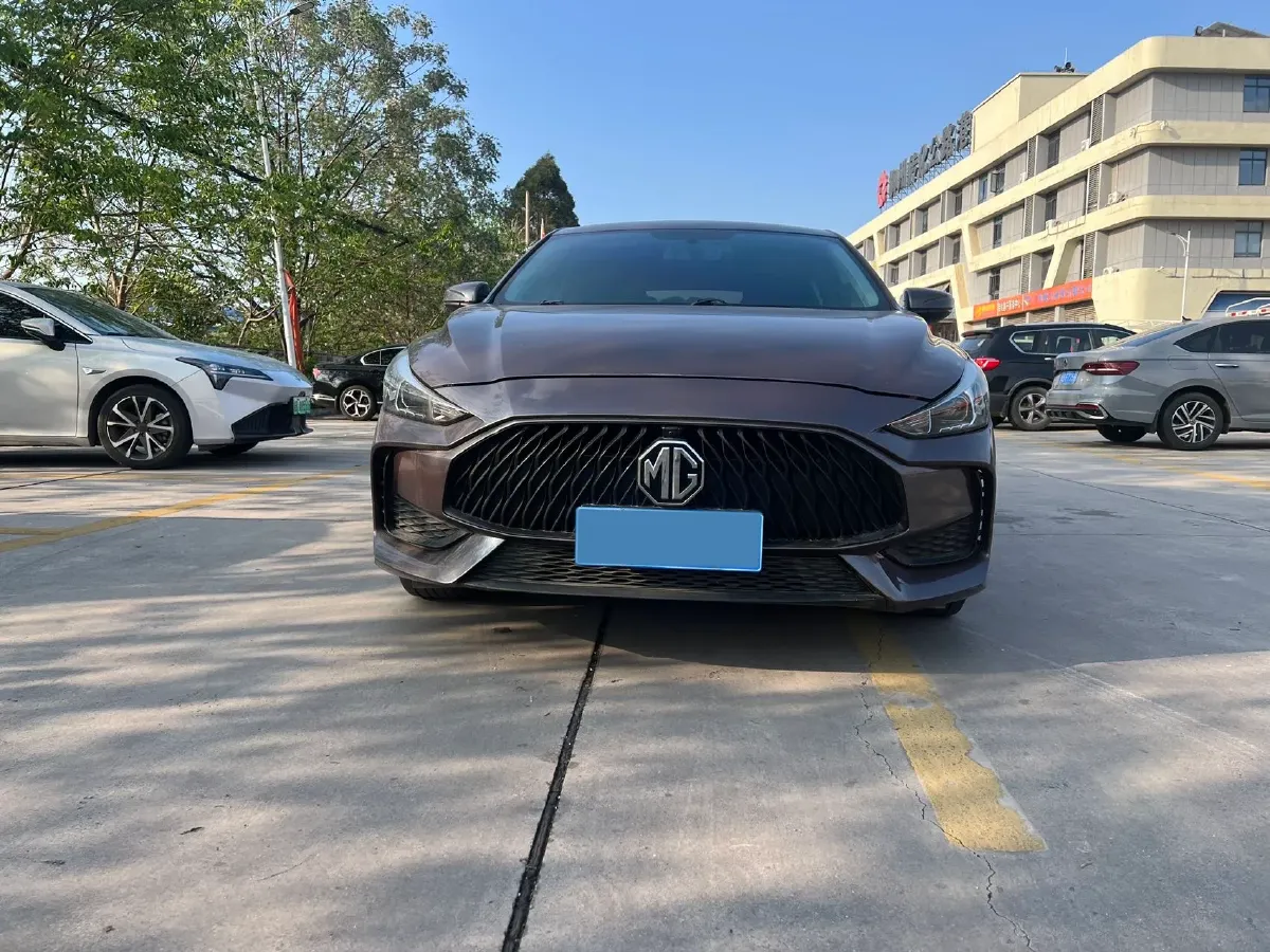 2022 MG 5 1.5L 120HP L4 CVT,autocango,china used car exporter,china ev exporter,chinese used car exporter,chinese used ev exporter
