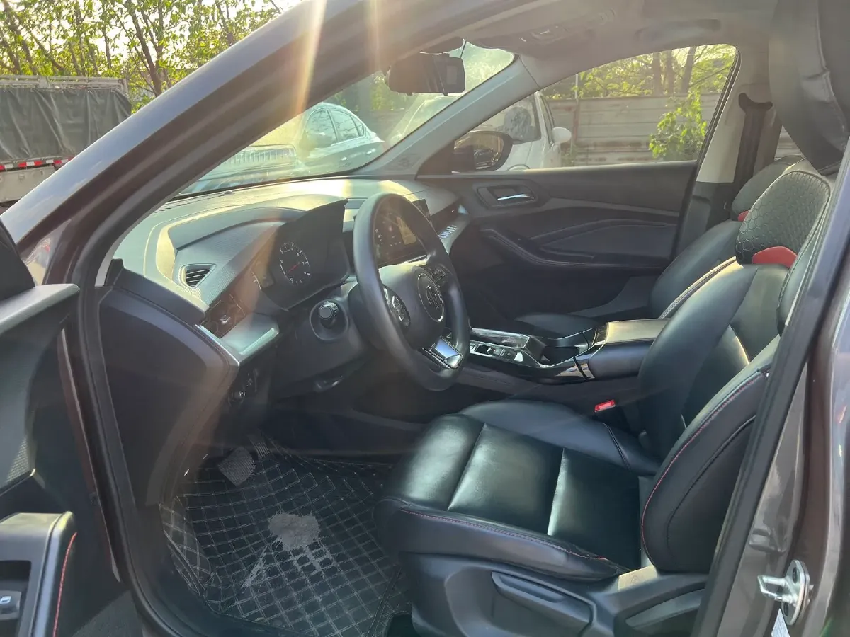 2022 MG 5 1.5L 120HP L4 CVT,autocango,china used car exporter,china ev exporter,chinese used car exporter,chinese used ev exporter