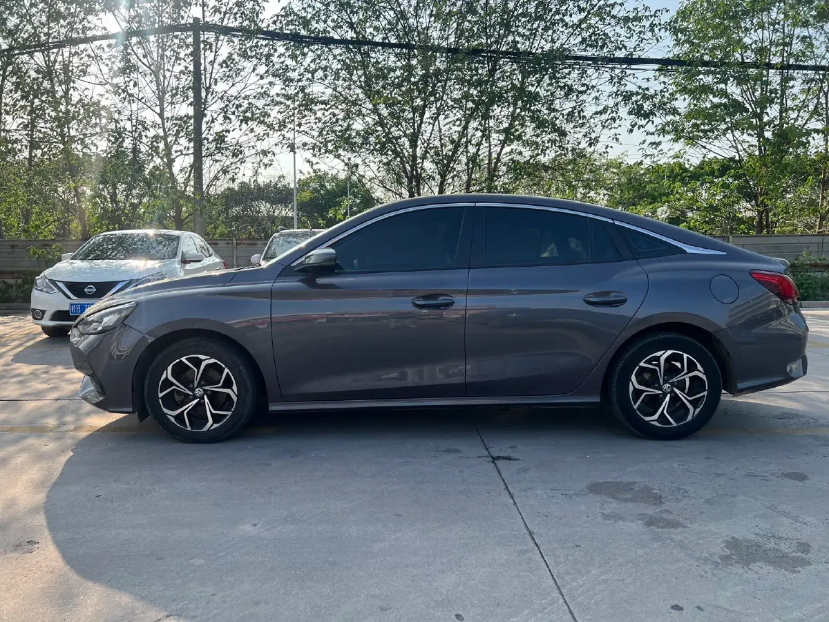 2022 MG 5 1.5L 120HP L4 CVT,autocango,china used car exporter,china ev exporter,chinese used car exporter,chinese used ev exporter