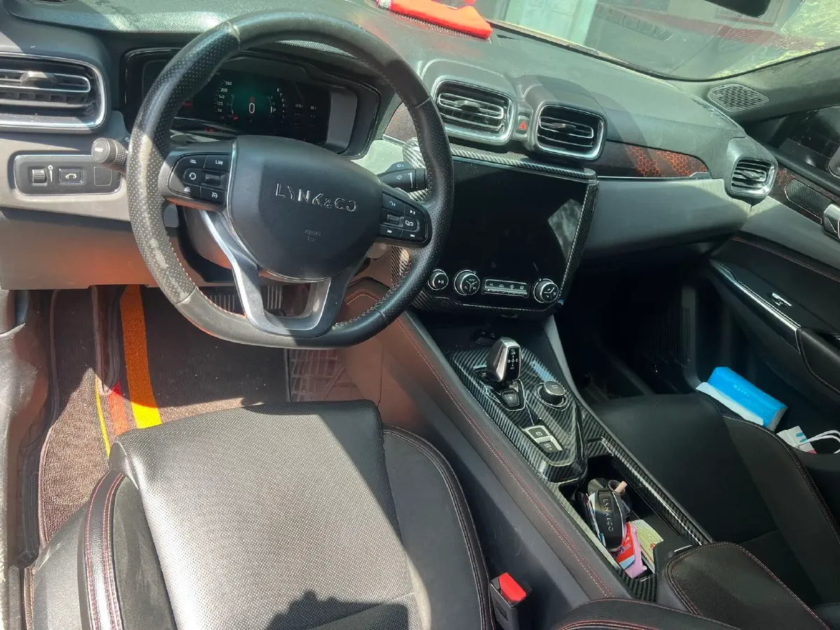 2020 LYNK&CO 03 1.5T 180HP L3 7DCT,autocango,china used car exporter,china ev exporter,chinese used car exporter,chinese used ev exporter