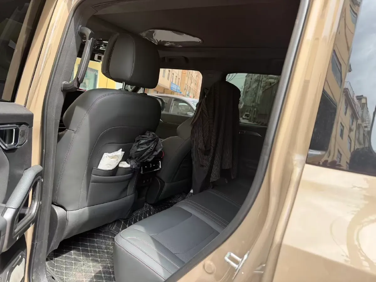 2023 Jetour Traveller 2.0T 254HP L4 7DCT,autocango,china used car exporter,china ev exporter,chinese used car exporter,chinese used ev exporter