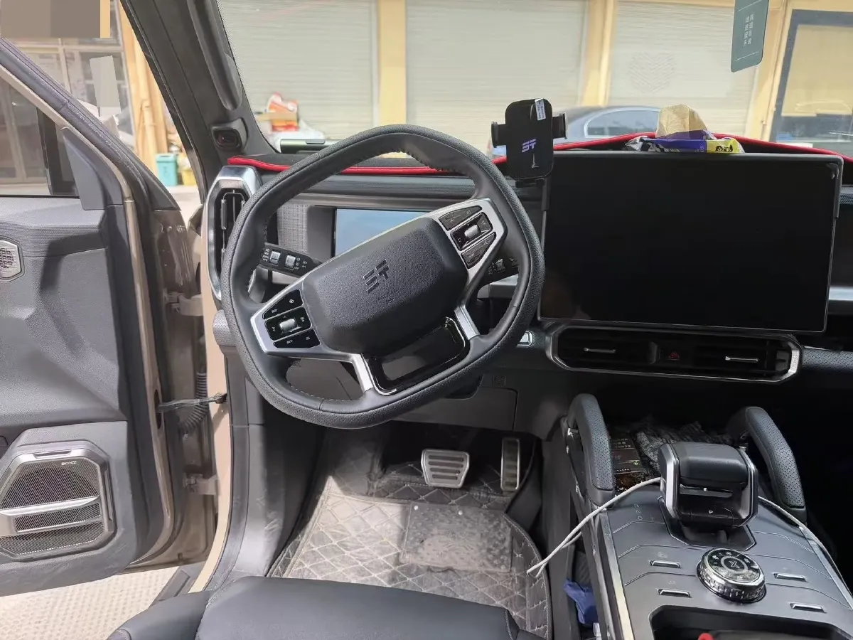 2023 Jetour Traveller 2.0T 254HP L4 7DCT,autocango,china used car exporter,china ev exporter,chinese used car exporter,chinese used ev exporter