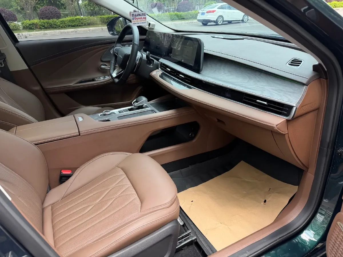 2025 Chery Arrizo 8 2.0T 254HP L4 8AT,autocango,china used car exporter,china ev exporter,chinese used car exporter,chinese used ev exporter