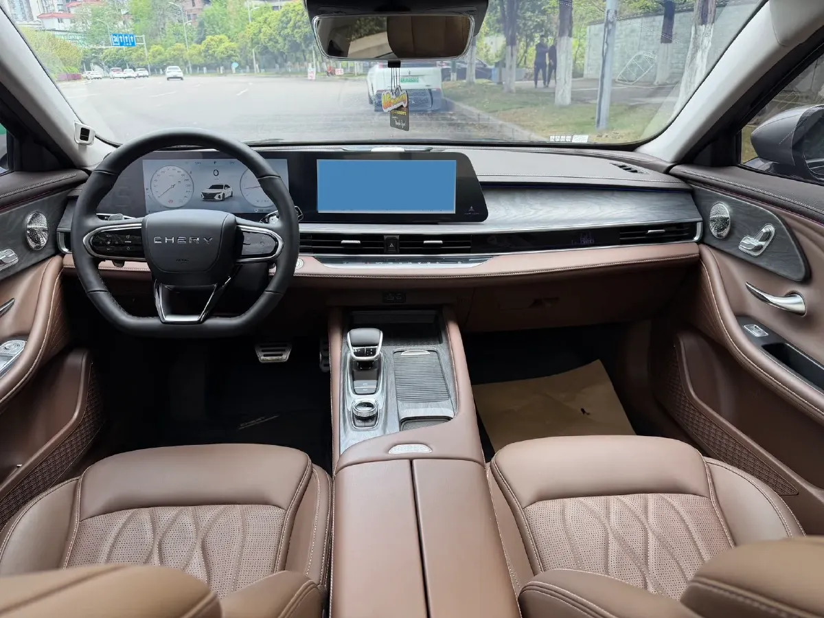 2025 Chery Arrizo 8 2.0T 254HP L4 8AT,autocango,china used car exporter,china ev exporter,chinese used car exporter,chinese used ev exporter