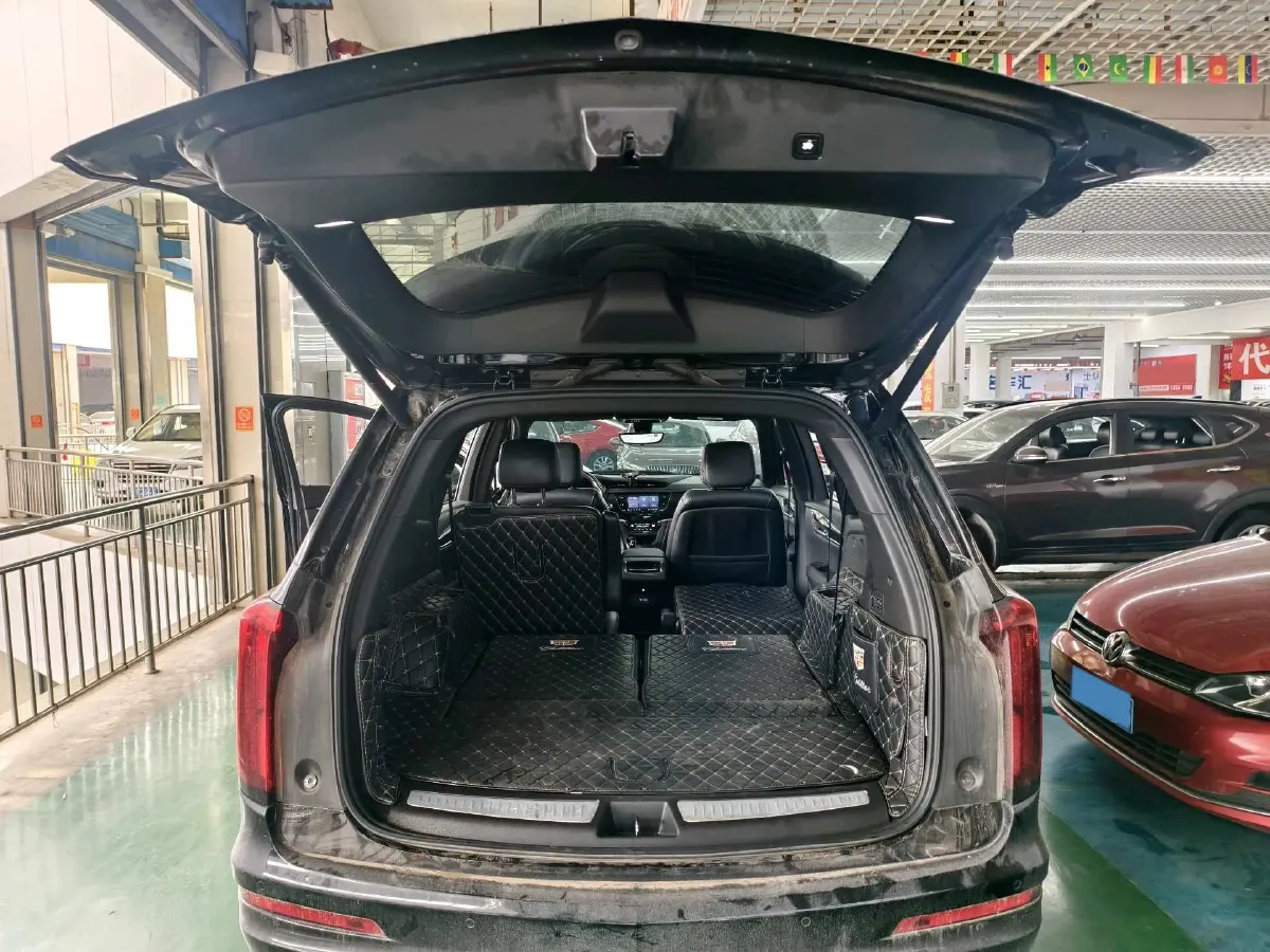 2020 Cadillac XT6 2.0T 237HP L4 9AT,autocango,china used car exporter,china ev exporter,chinese used car exporter,chinese used ev exporter
