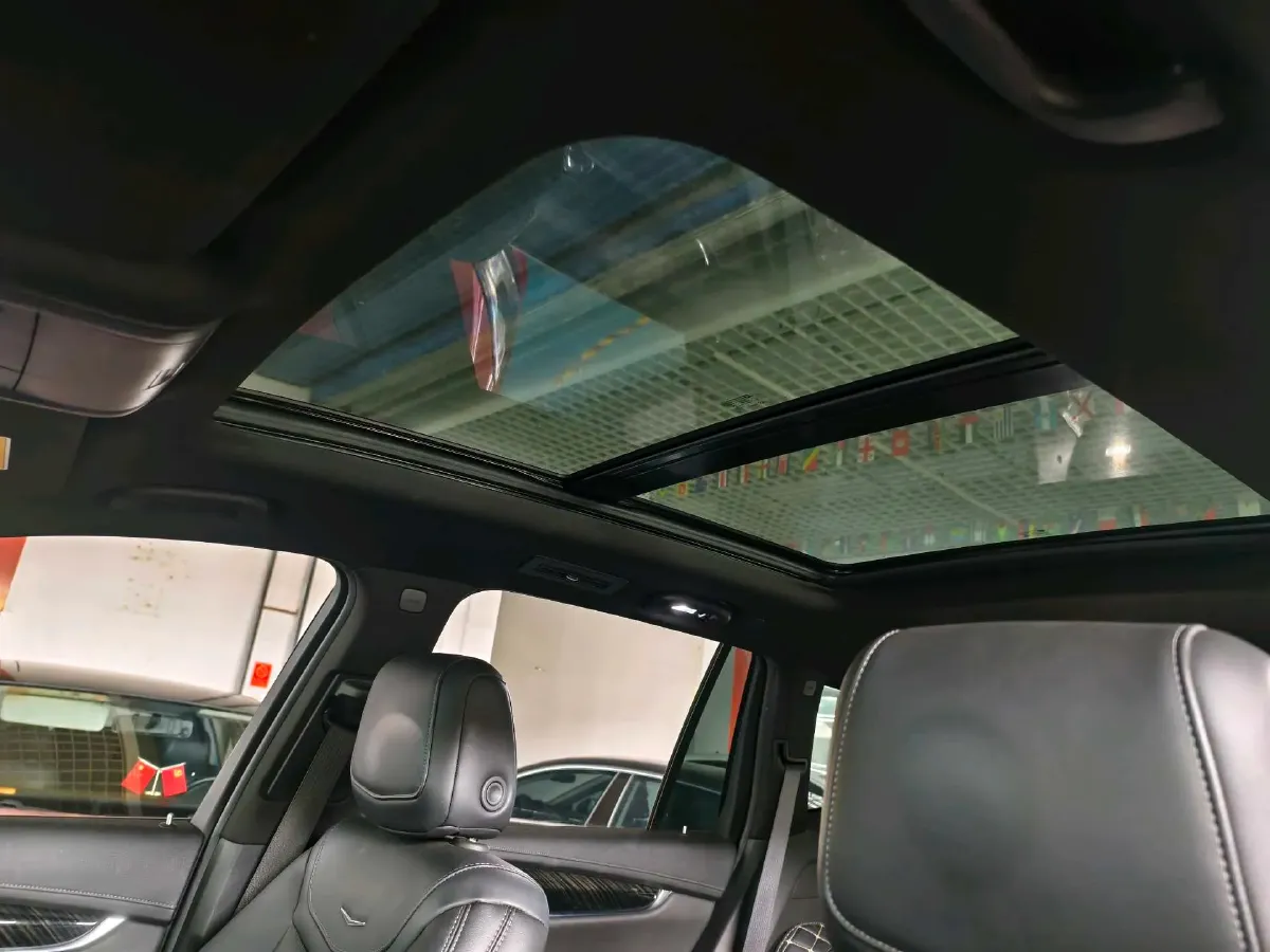 2020 Cadillac XT6 2.0T 237HP L4 9AT,autocango,china used car exporter,china ev exporter,chinese used car exporter,chinese used ev exporter