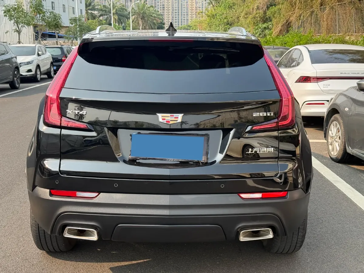 2021 Cadillac XT4 2.0T 237HP L4 9AT,autocango,china used car exporter,china ev exporter,chinese used car exporter,chinese used ev exporter