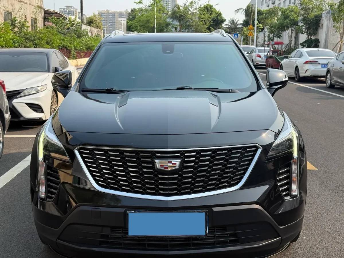 2021 Cadillac XT4 2.0T 237HP L4 9AT,autocango,china used car exporter,china ev exporter,chinese used car exporter,chinese used ev exporter