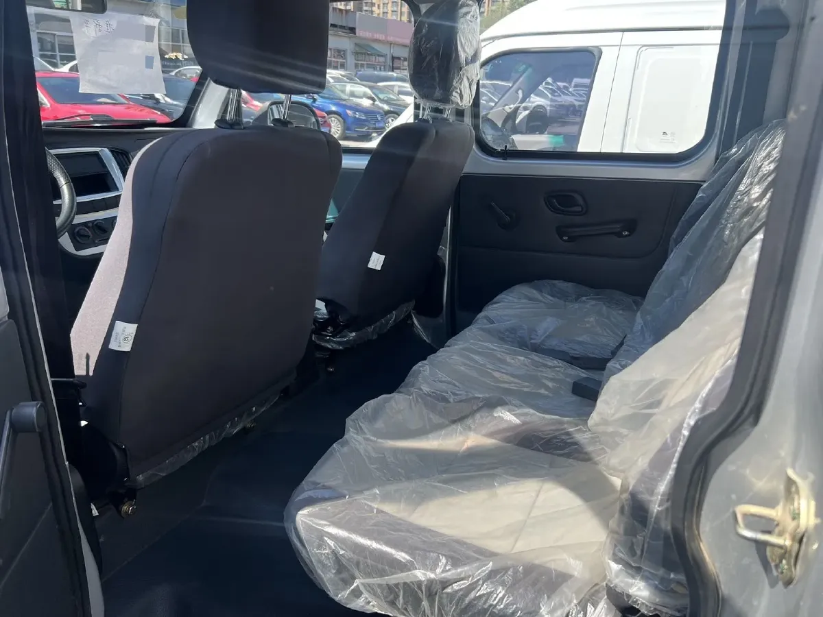 2023 DongFeng DFAC YuFeng 2.3T 143HP L4 6MT,autocango,china used car exporter,china ev exporter,chinese used car exporter,chinese used ev exporter