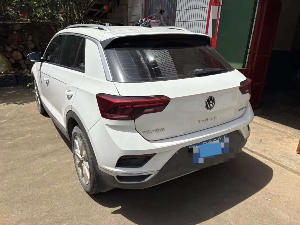 2022 Volkswagen T-Roc 1.4T 150HP L4 7DCT,autocango,china used car exporter,china ev exporter,chinese used car exporter,chinese used ev exporter