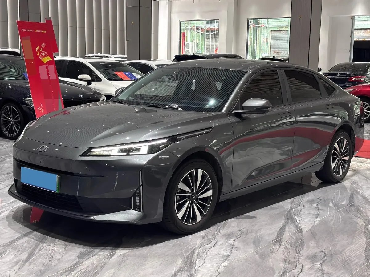 2024 ChangAn QiYuan A05 1.5L 110HP L4 E-CVT PHEV 18.99KWH,autocango,china used car exporter,china ev exporter,chinese used car exporter,chinese used ev exporter