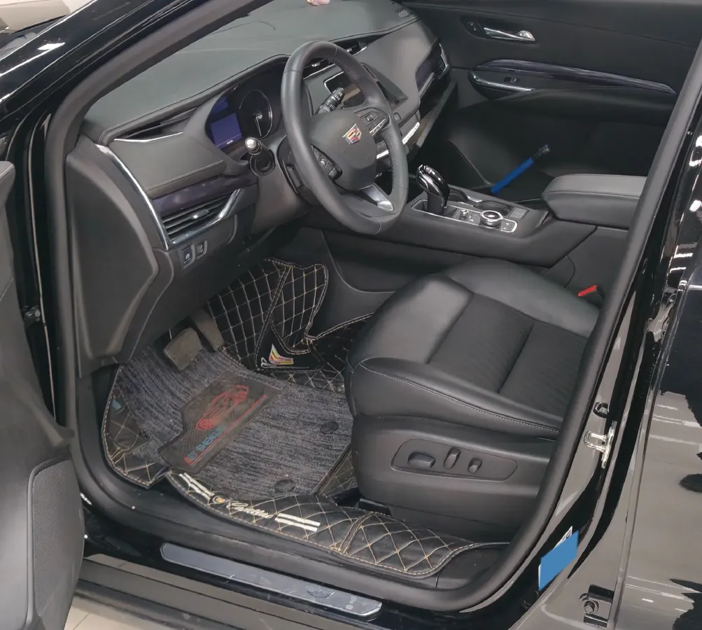 2022 Cadillac XT4 2.0T 237HP L4 9AT,autocango,china used car exporter,china ev exporter,chinese used car exporter,chinese used ev exporter