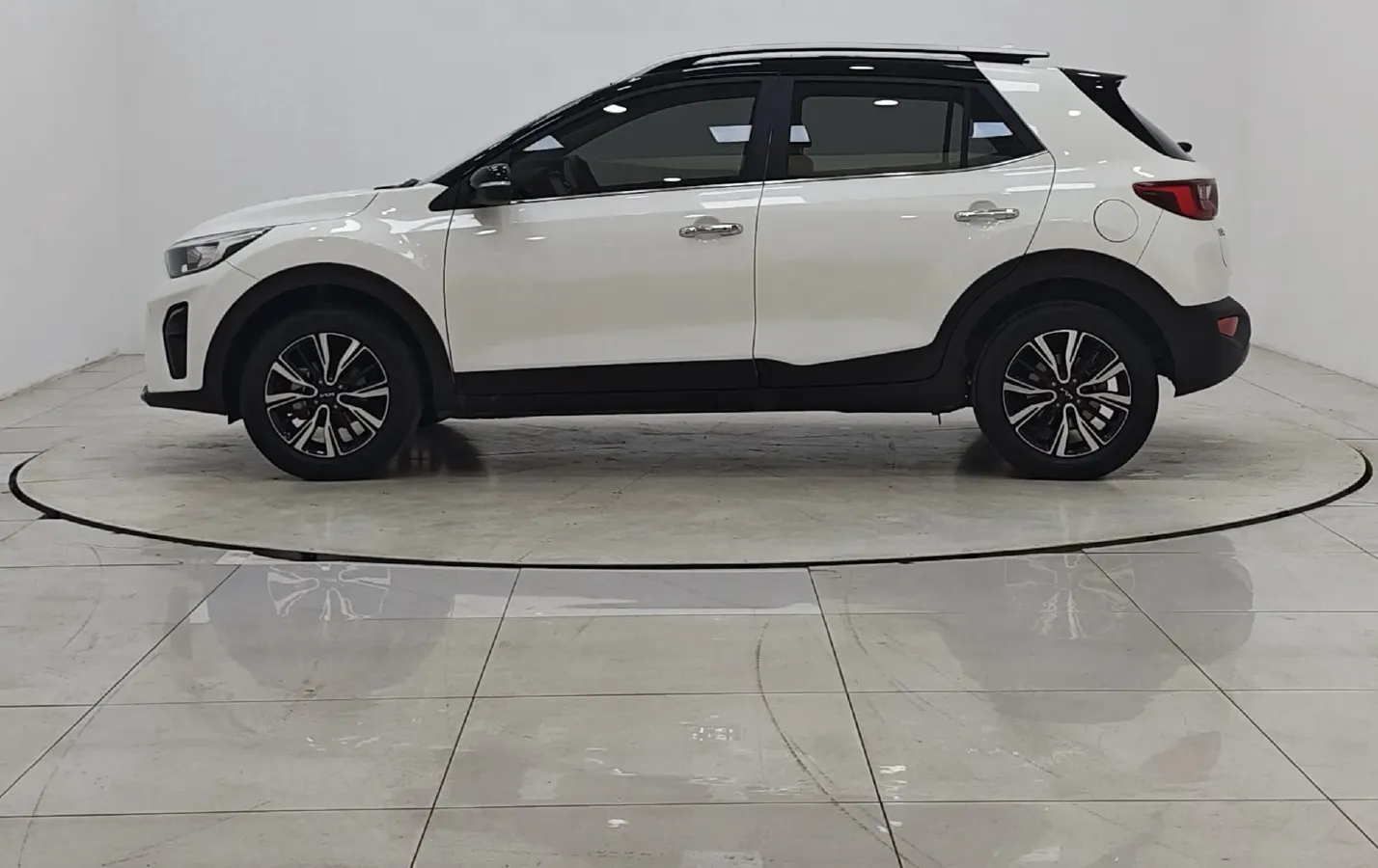 2021 Kia KX1 1.4L 100HP L4 6AT,autocango,china used car exporter,china ev exporter,chinese used car exporter,chinese used ev exporter