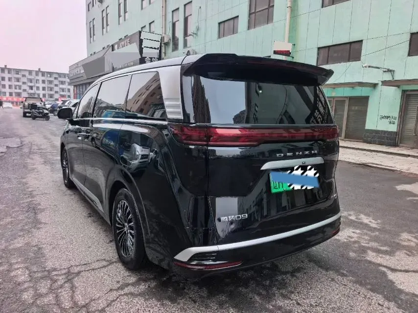 2025 Denza D9 1.5T 156HP L4 E-CVT PHEV 40KWH,autocango,china used car exporter,china ev exporter,chinese used car exporter,chinese used ev exporter