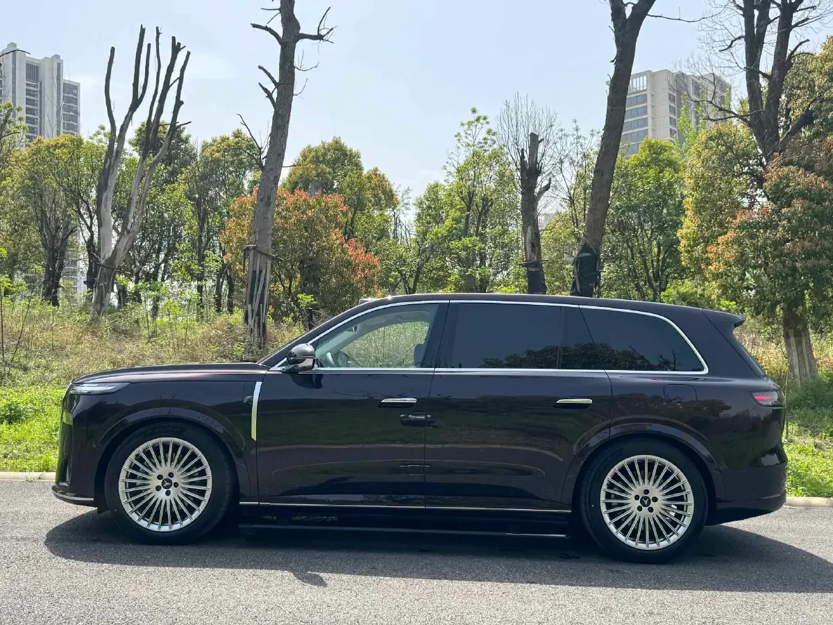 2026 Voyah 9L 1.5T 150HP L4 PHEV,autocango,china used car exporter,china ev exporter,chinese used car exporter,chinese used ev exporter