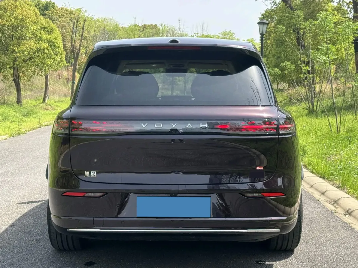 2026 Voyah 9L 1.5T 150HP L4 PHEV,autocango,china used car exporter,china ev exporter,chinese used car exporter,chinese used ev exporter