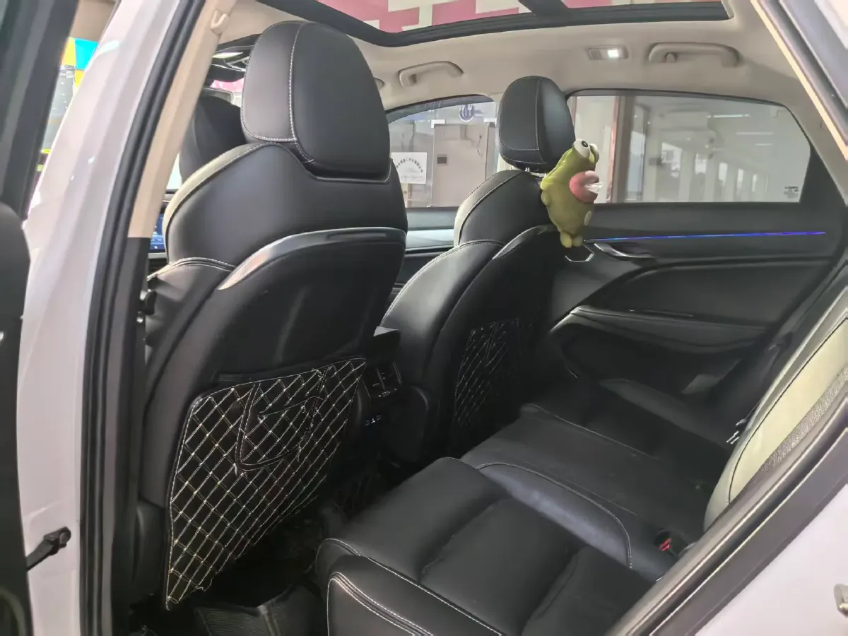 2019 Geely Tugella 1.5T 177HP L3 7DCT,autocango,china used car exporter,china ev exporter,chinese used car exporter,chinese used ev exporter