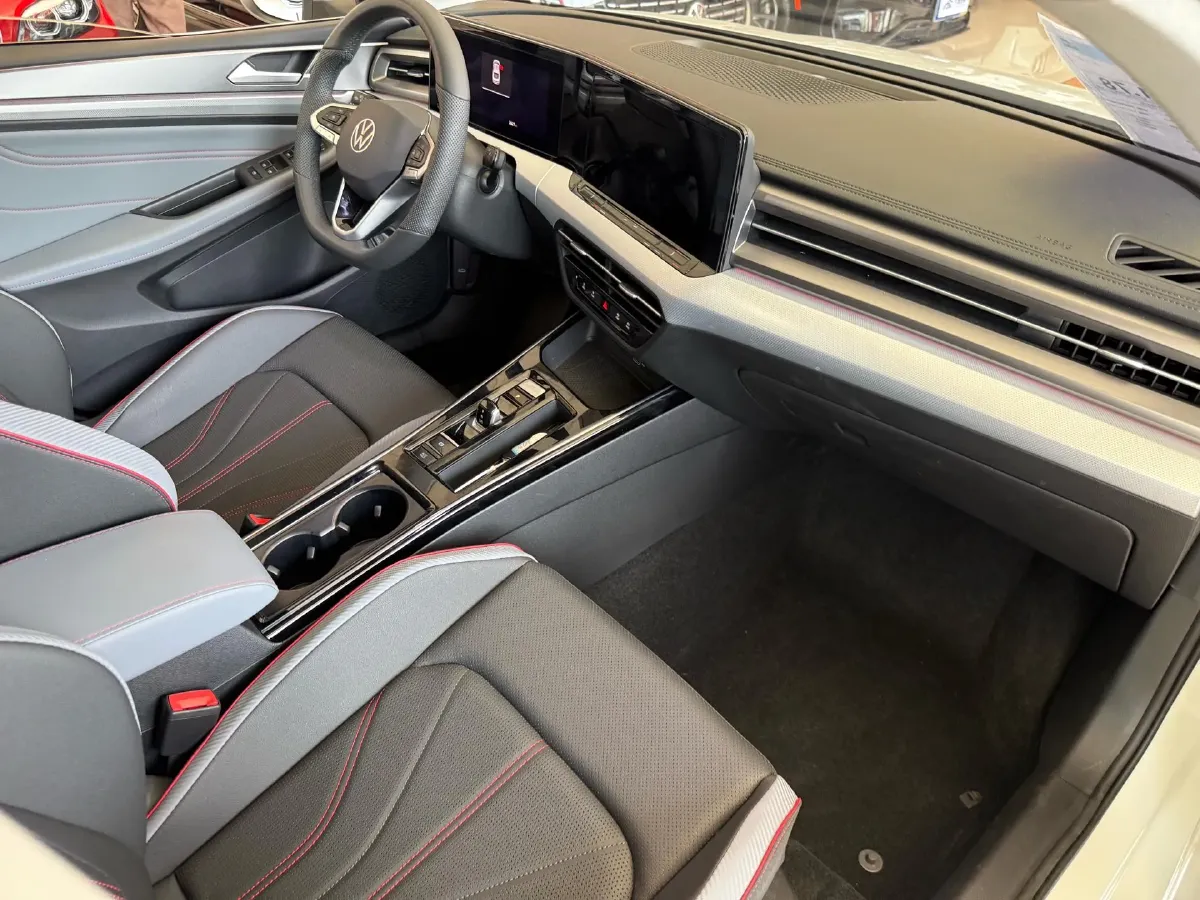 2024 Volkswagen Lamando 1.4T 150HP L4 7DCT,autocango,china used car exporter,china ev exporter,chinese used car exporter,chinese used ev exporter