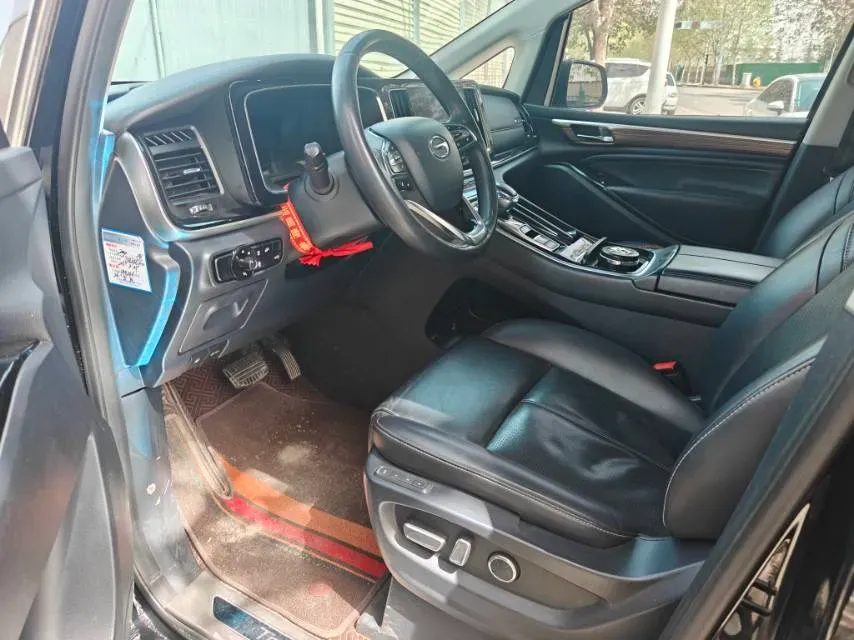 2021 GAC Trumpchi M8 2.0T 252HP L4 8AT,autocango,china used car exporter,china ev exporter,chinese used car exporter,chinese used ev exporter