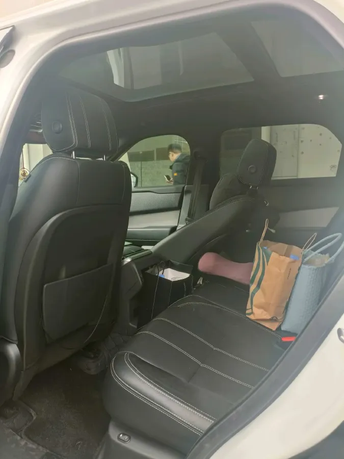 2020 Land Rover Range Rover Velar 3.0T 340HP V6 8AT,autocango,china used car exporter,china ev exporter,chinese used car exporter,chinese used ev exporter