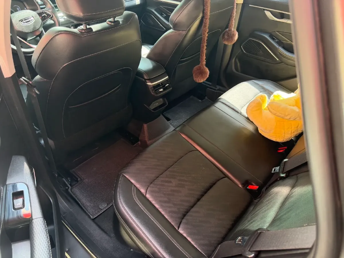 2022 Geely Emgrand 1.5L 114HP L4 CVT,autocango,china used car exporter,china ev exporter,chinese used car exporter,chinese used ev exporter