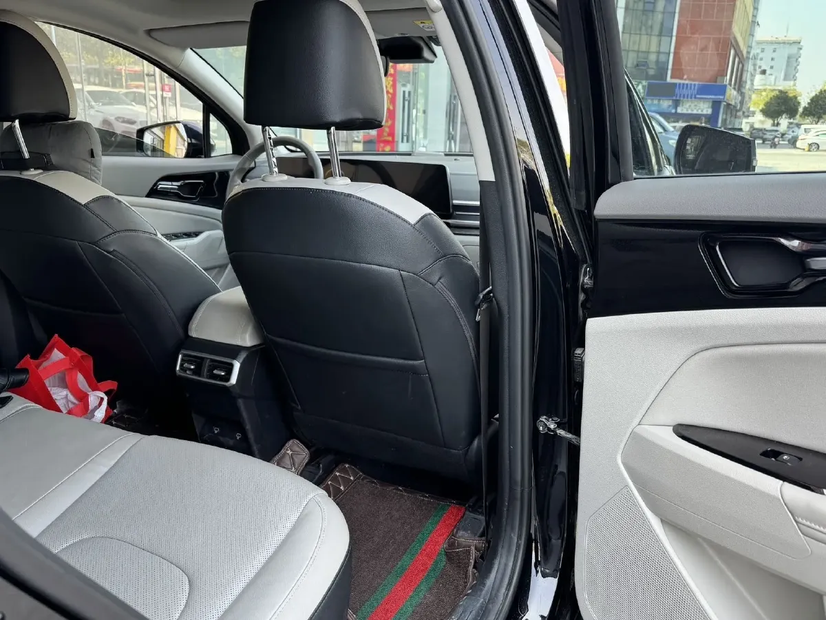 2023 Kia Sportage 1.5T 200HP L4 8AT,autocango,china used car exporter,china ev exporter,chinese used car exporter,chinese used ev exporter