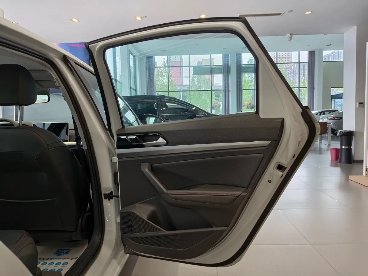 2024 Volkswagen Lavida 1.5T 160HP L4 7DCT,autocango,china used car exporter,china ev exporter,chinese used car exporter,chinese used ev exporter