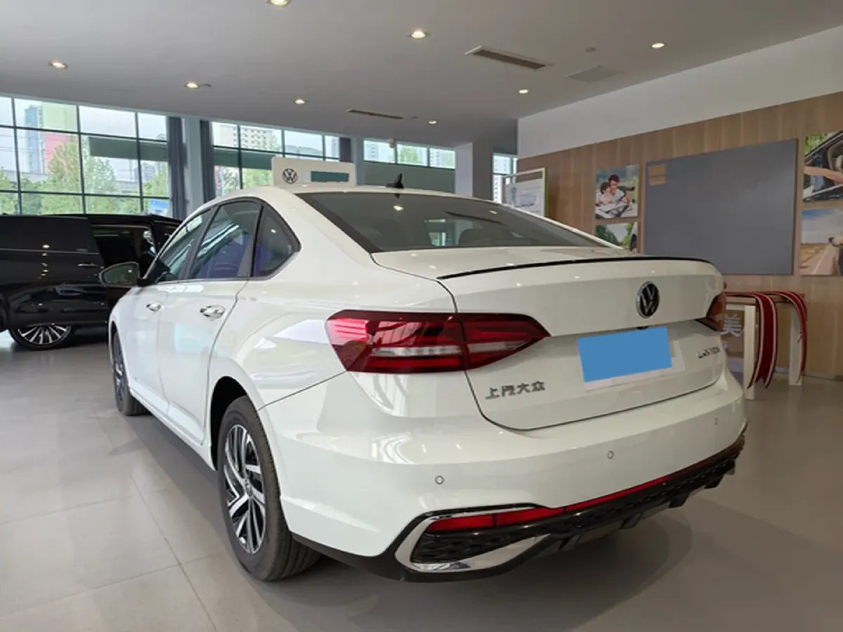 2024 Volkswagen Lavida 1.5T 160HP L4 7DCT,autocango,china used car exporter,china ev exporter,chinese used car exporter,chinese used ev exporter