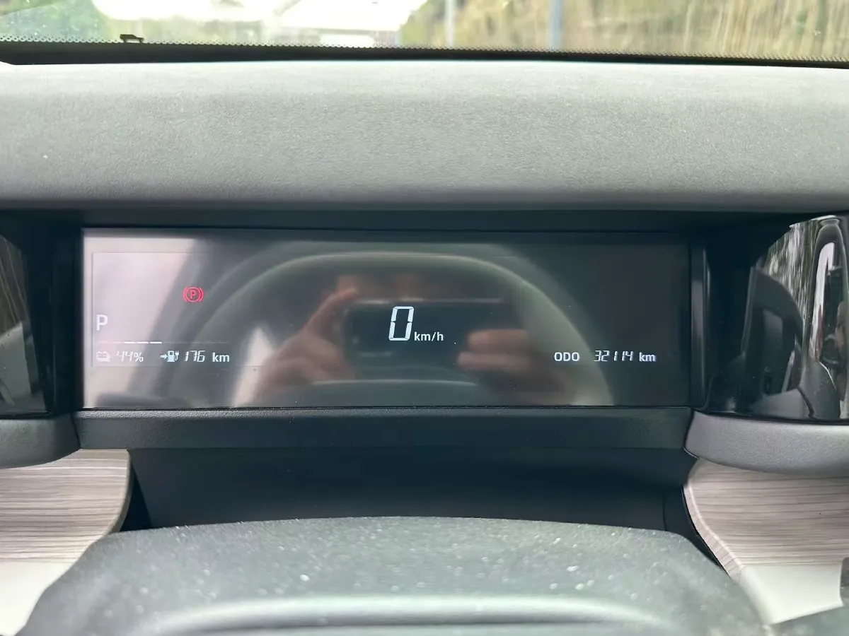 2024 iCAR iCAR 03 BEV 50.63KWH,autocango,china used car exporter,china ev exporter,chinese used car exporter,chinese used ev exporter