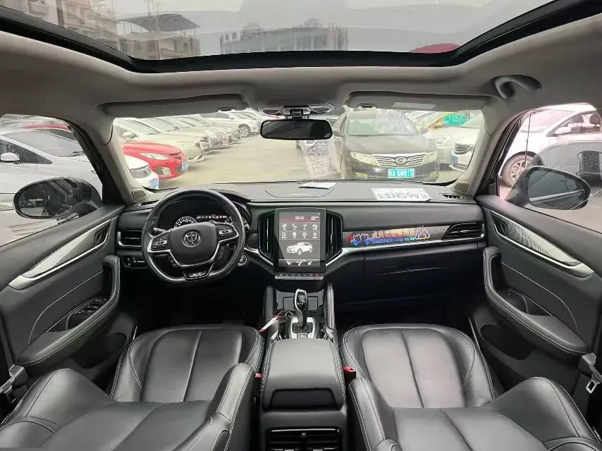 2018 Brilliance Auto V7 1.6T 204HP L4 7DCT,autocango,china used car exporter,china ev exporter,chinese used car exporter,chinese used ev exporter