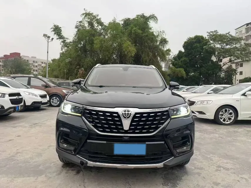 2018 Brilliance Auto V7 1.6T 204HP L4 7DCT,autocango,china used car exporter,china ev exporter,chinese used car exporter,chinese used ev exporter