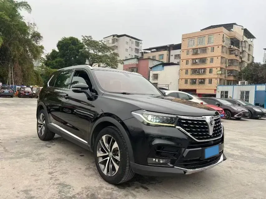 2018 Brilliance Auto V7 1.6T 204HP L4 7DCT,autocango,china used car exporter,china ev exporter,chinese used car exporter,chinese used ev exporter