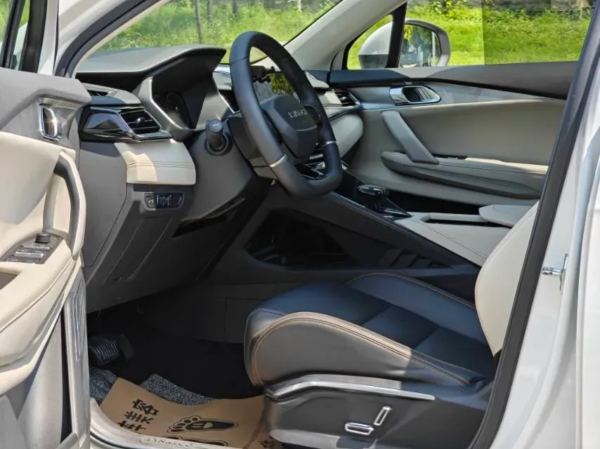 2020 LYNK&CO 06 EM-P 1.5T 177HP L3 7DCT PHEV 11.3KWH,autocango,china used car exporter,china ev exporter,chinese used car exporter,chinese used ev exporter