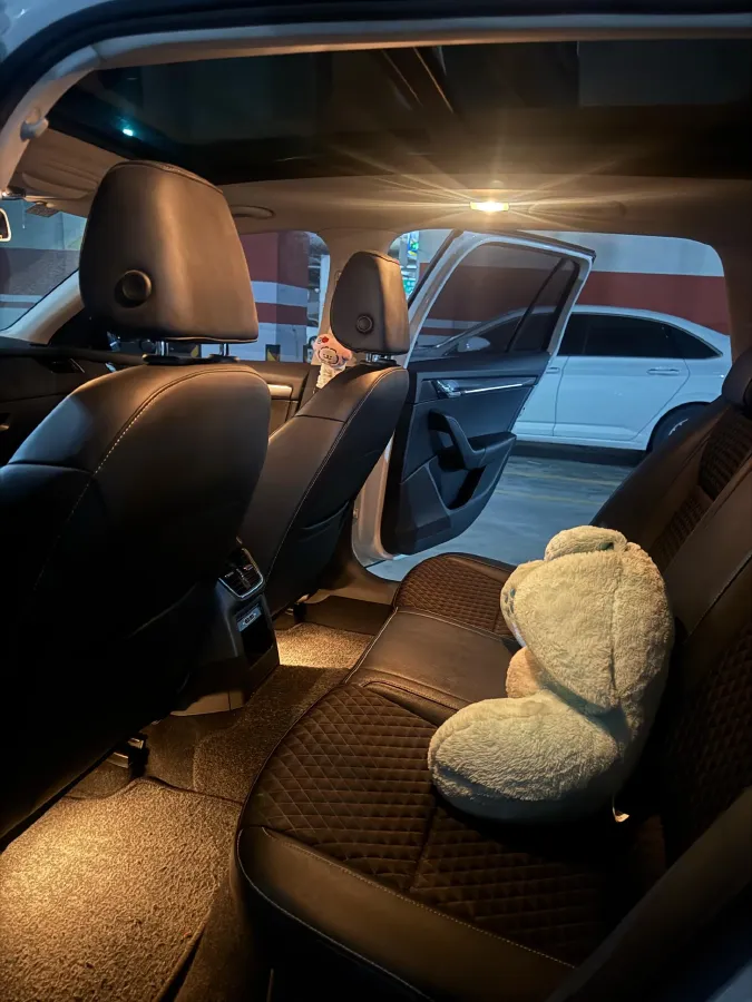 2018 Skoda Octavia 1.2T 116HP L4 7DCT,autocango,china used car exporter,china ev exporter,chinese used car exporter,chinese used ev exporter