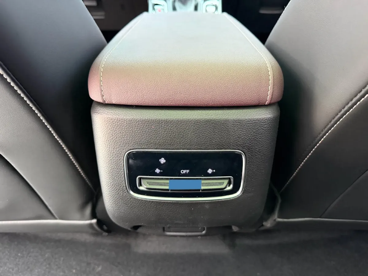 2021 GAC Trumpchi M6 1.5T 169HP L4 7DCT,autocango,china used car exporter,china ev exporter,chinese used car exporter,chinese used ev exporter