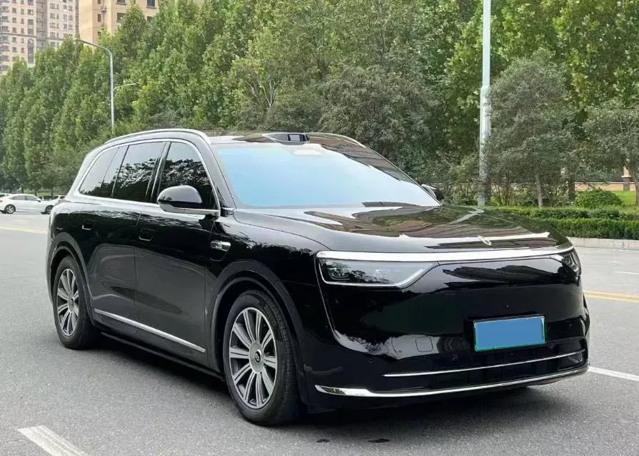 2025 AITO AITO M8 REEV 160HP REEV 53.4KWH,autocango,china used car exporter,china ev exporter,chinese used car exporter,chinese used ev exporter