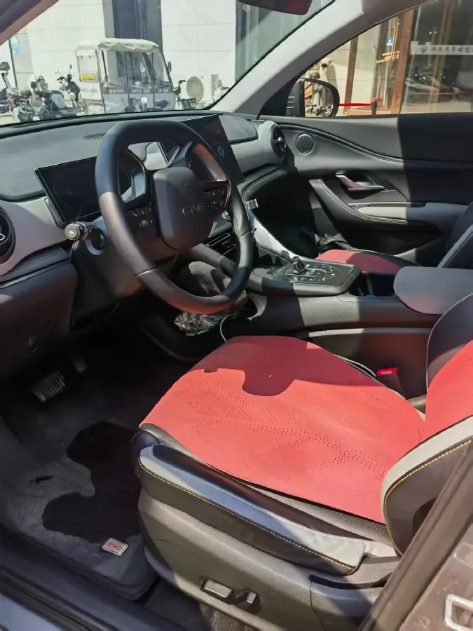 2025 BYD Sea Lion 05 DM-i 1.5L 101HP L4 E-CVT PHEV 18.3KWH,autocango,china used car exporter,china ev exporter,chinese used car exporter,chinese used ev exporter