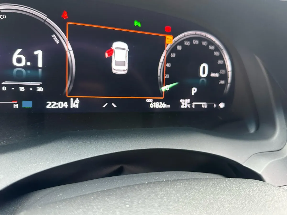 2023 Toyota Camry 2.5L 178HP L4 E-CVT Hybrid,autocango,china used car exporter,china ev exporter,chinese used car exporter,chinese used ev exporter