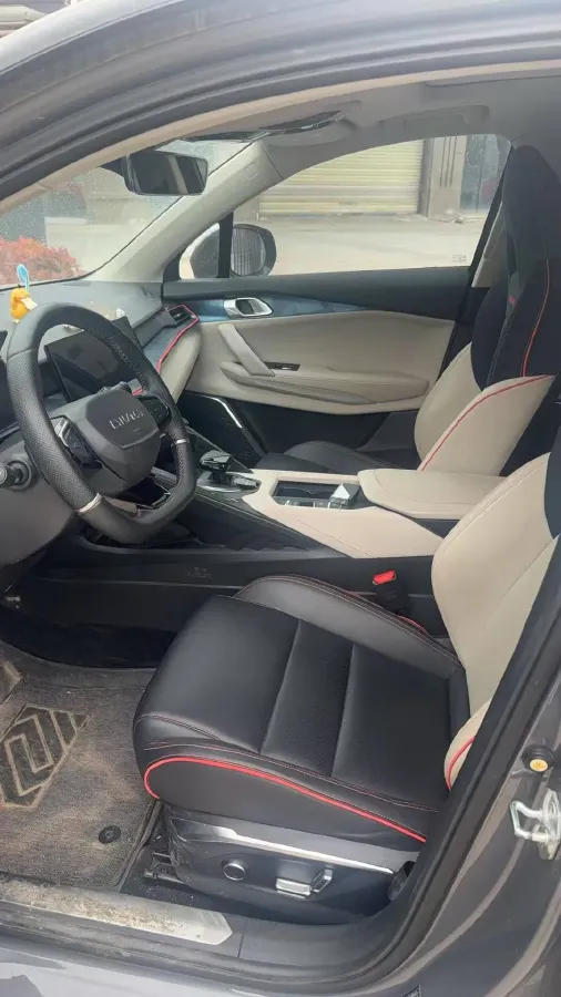 2020 LYNK&CO 06 1.5T 177HP L3 7DCT,autocango,china used car exporter,china ev exporter,chinese used car exporter,chinese used ev exporter