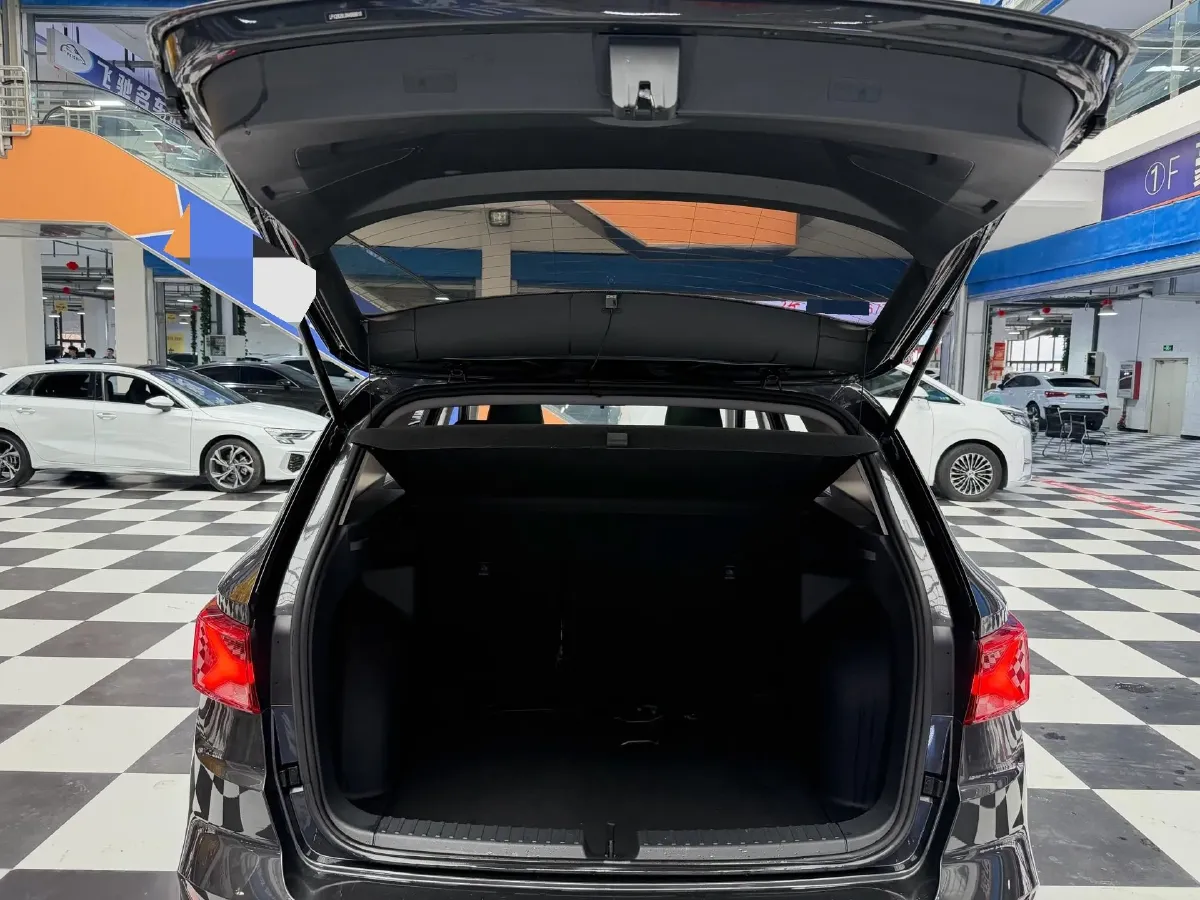 2022 Jetta VS7 1.4T 150HP L4 6AT,autocango,china used car exporter,china ev exporter,chinese used car exporter,chinese used ev exporter