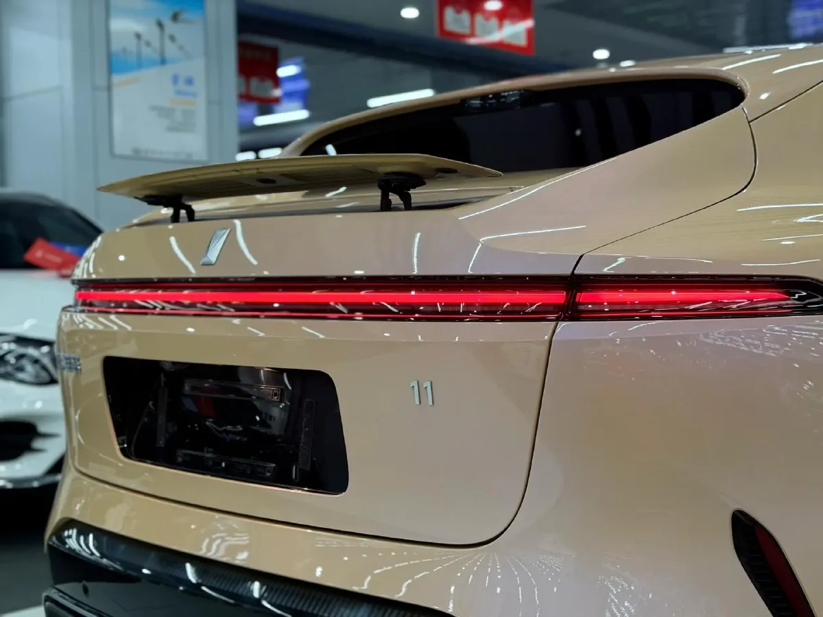 2024 Avatr 11 BEV 90KWH,autocango,china used car exporter,china ev exporter,chinese used car exporter,chinese used ev exporter