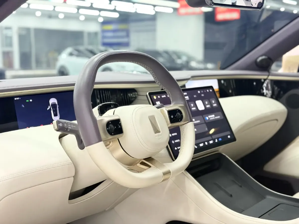 2024 Avatr 11 BEV 90KWH,autocango,china used car exporter,china ev exporter,chinese used car exporter,chinese used ev exporter