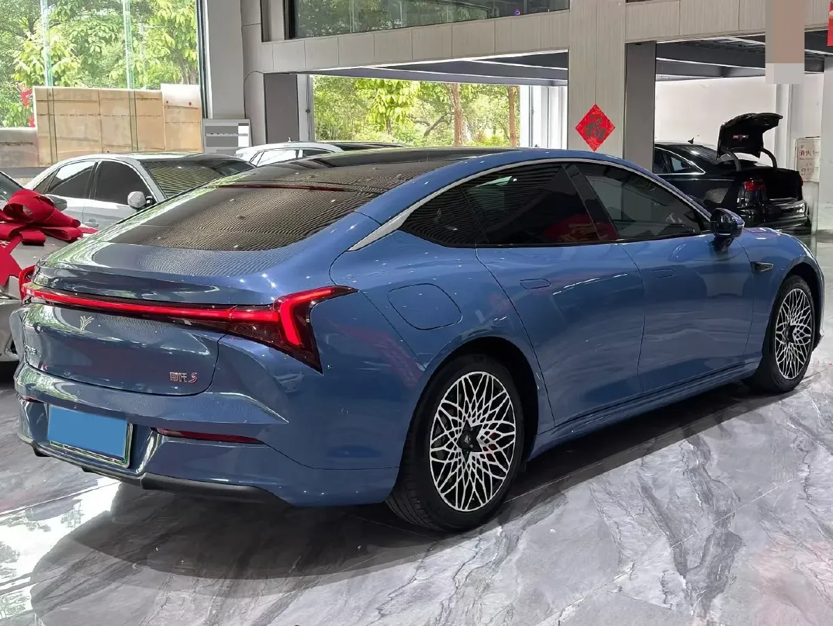 2022 Jeep Grand Commander 2.0T 234HP L4 9AT,autocango,china used car exporter,china ev exporter,chinese used car exporter,chinese used ev exporter